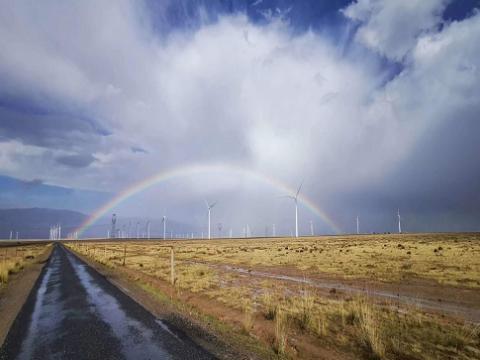 人生就是博官方网站助力全球首条±800kV清洁能源外送建设项目在青海顺遂投运