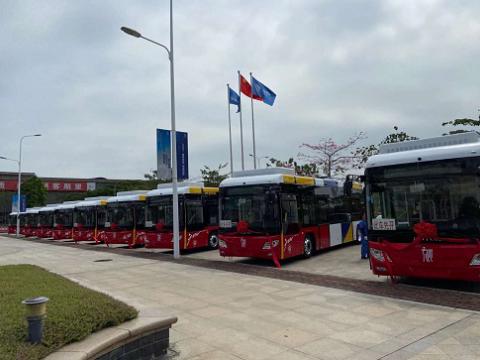 人生就是博官方网站电气双源无轨电车车载电源DCDC在广州电车公司投运